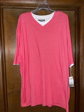 Method Men’s Red Striped V-Neck Short Sleeve Shirt